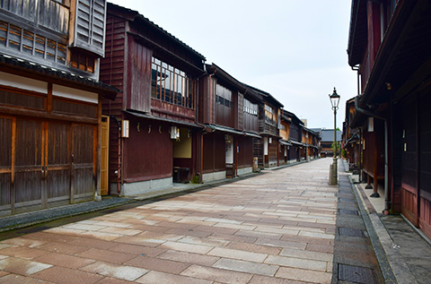 Higashi Chaya District, known for its traditional wooden teahouses.